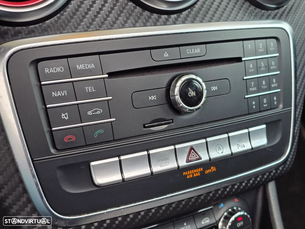 Mercedes-Benz A 200 d 7G-DCT AMG Line - 34