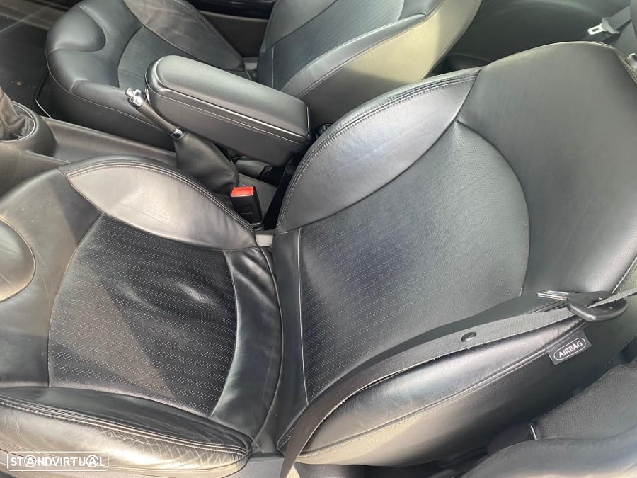 MINI 3 Portas Cooper S - 11