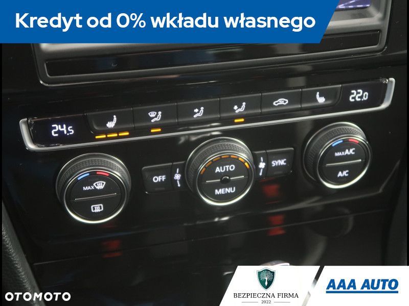 Volkswagen Golf - 13