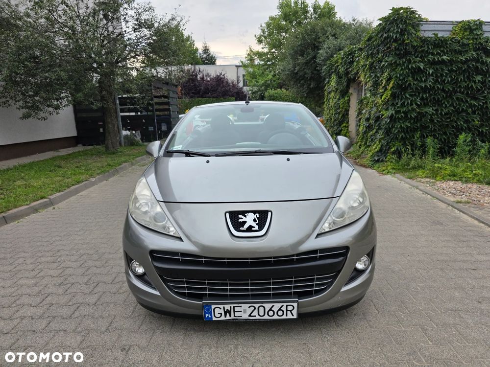 Peugeot 207 CC 1.6 Intense - 18