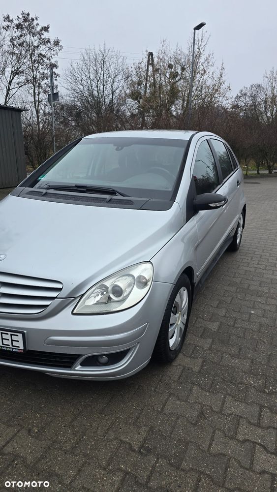 Mercedes-Benz Klasa B - 2