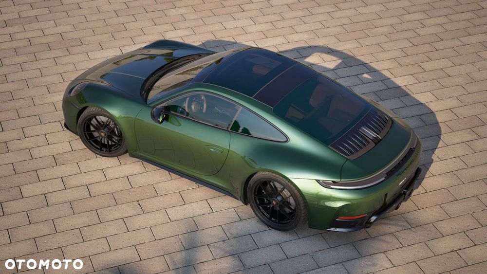 Porsche 911 Carrera T-Hybrid 4 GTS - 6