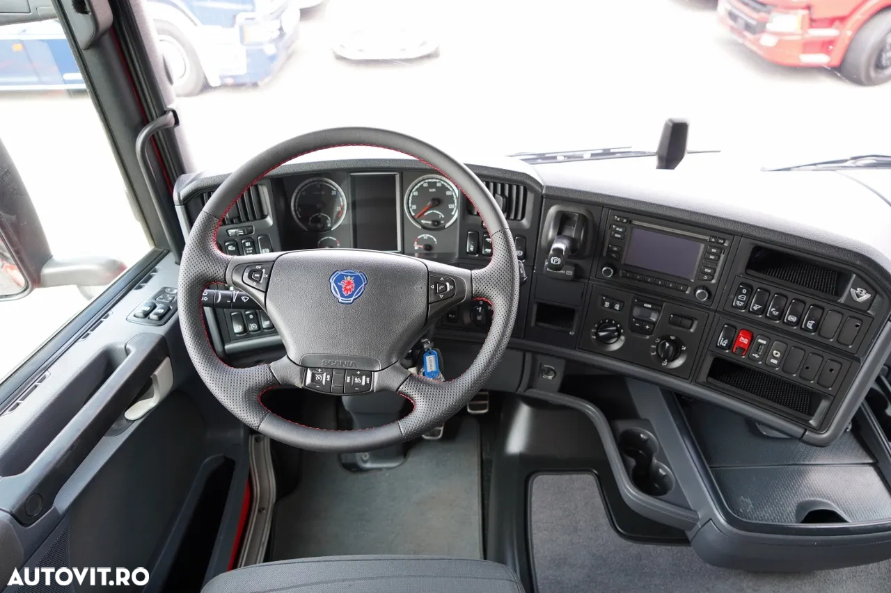 Scania R 580 / V8 / 6x4 / MTA: 150.000 KG / RETARDER / I-PARK COOL / ADR COMPLET / TRACTOR CU 3 AXE / IMPORTAT - 26