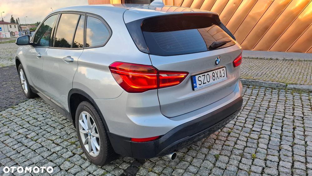 BMW X1 sDrive18i Advantage - 5