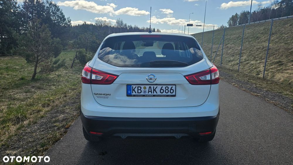 Nissan Qashqai 1.2 DIG-T N-Connecta EU6 - 5