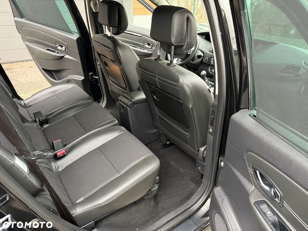 Renault Grand Scenic - 20