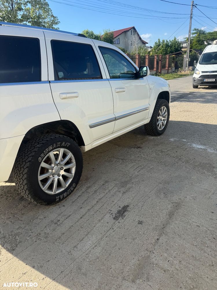 Jeep Grand Cherokee - 3