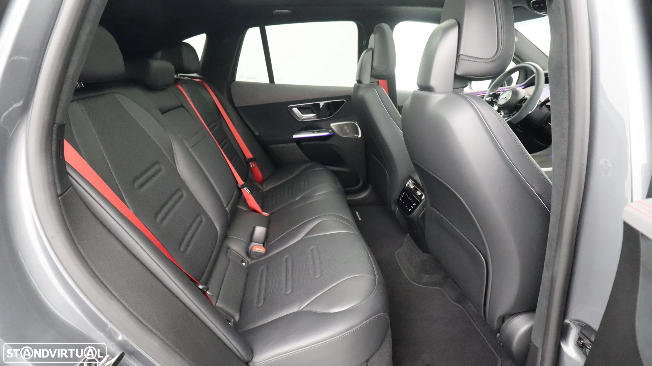 Mercedes-Benz EQE SUV 43 AMG 4Matic - 39