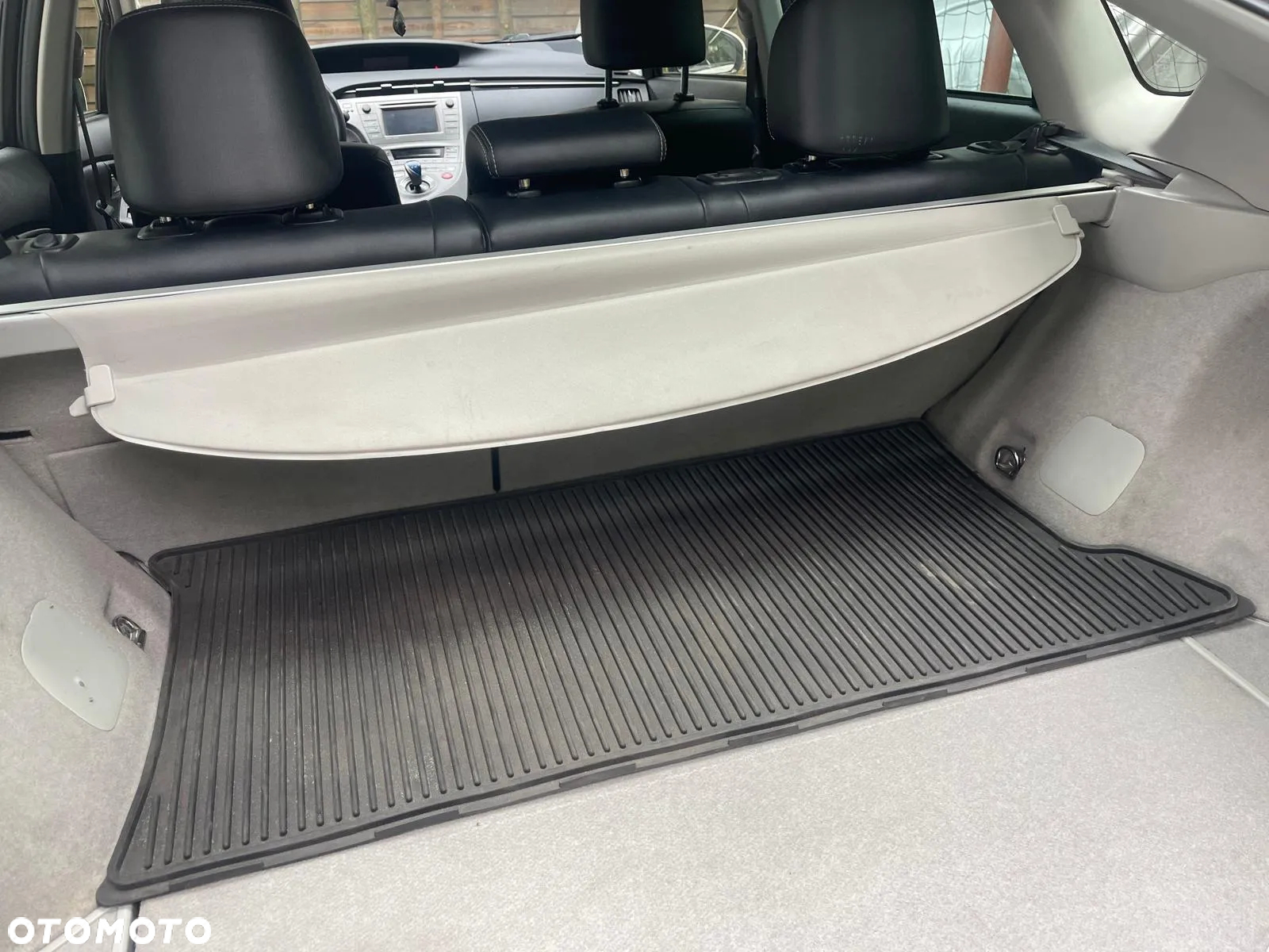 Toyota Prius 1.8 Hybrid Prestige - 14