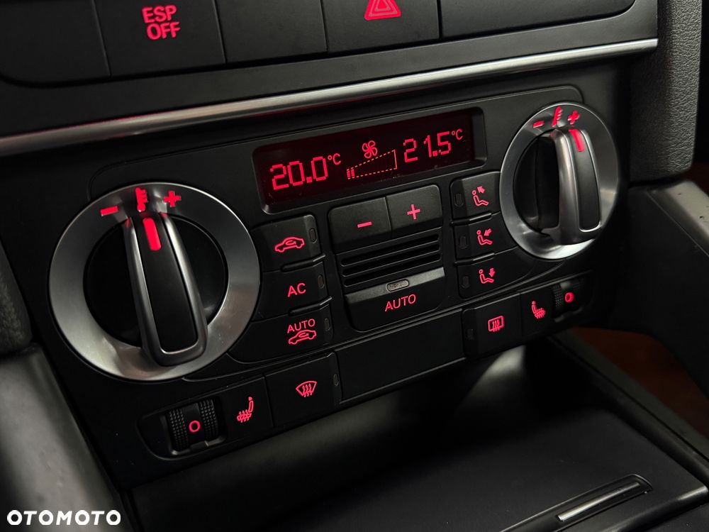 Audi A3 3-drzwiowe 1.6 Limited Edition - 33