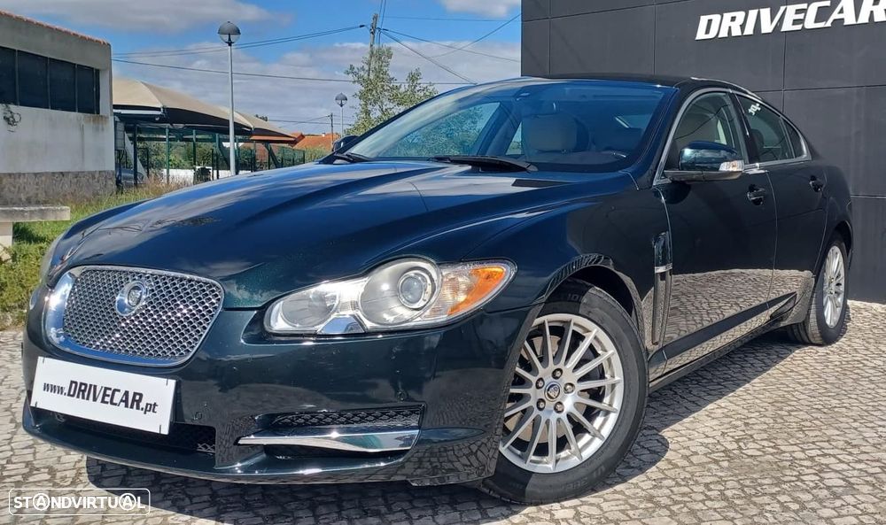 Jaguar XF 2.7 D V6 Premium Luxury - 1
