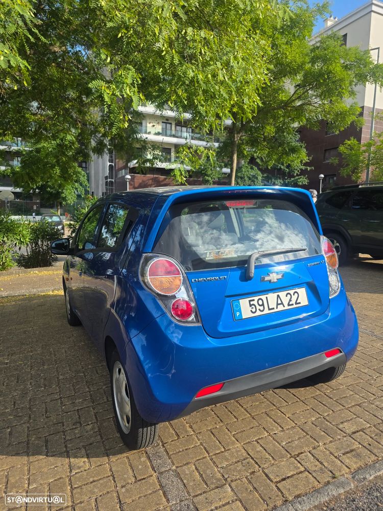 Chevrolet Spark 1.0 LS - 4