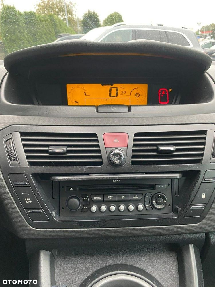 Citroën C4 Grand Picasso 1.8 16V Confort - 14