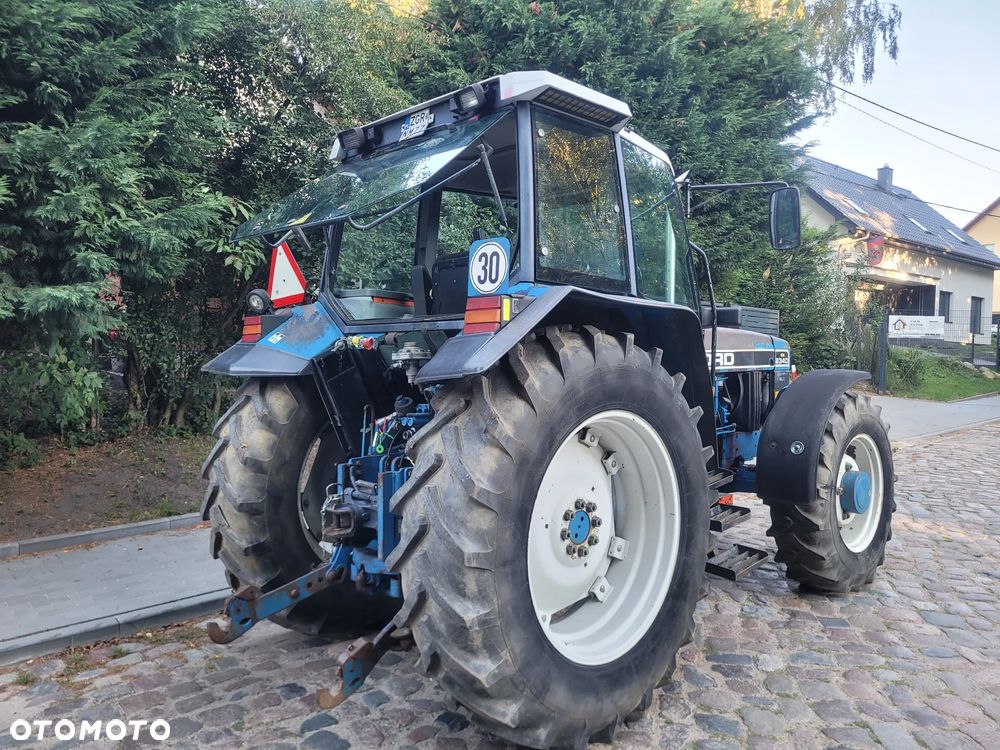 Ford 8340 - 4