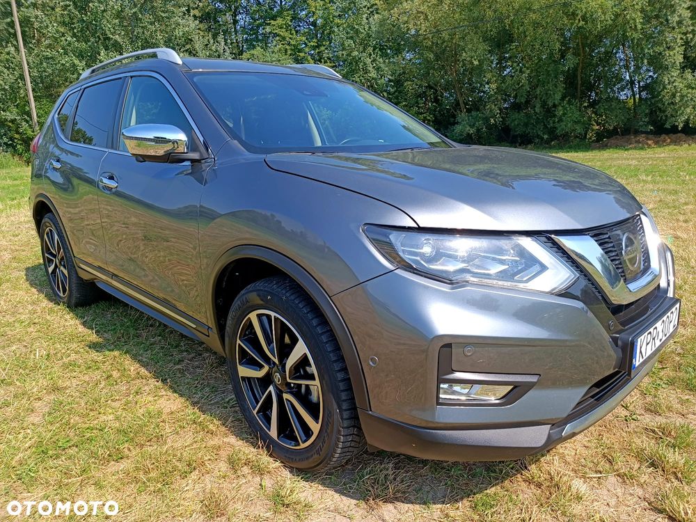 Nissan X-Trail 2.0 dCi Tekna 4WD Xtronic - 17