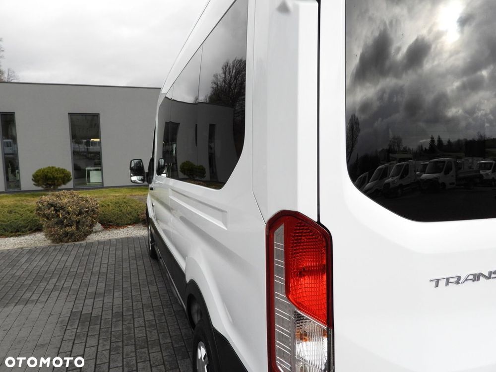 Ford TRANSIT BUS 9 MIEJSC TEMPOMAT LEDY KLIMATYZACJA  130KM - 18