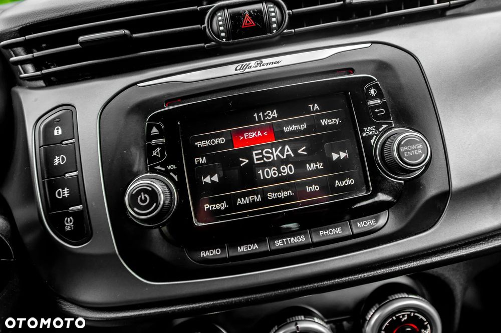 Alfa Romeo Giulietta 1.4 TB 16V Multiair Collezione - 25