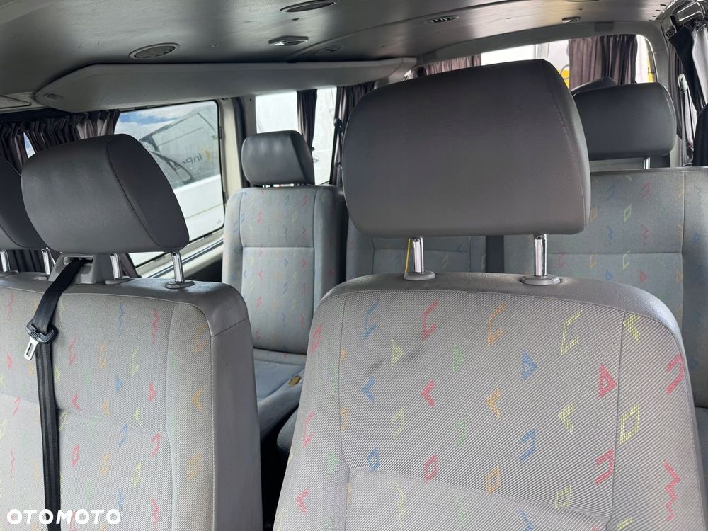 VW T5 2,0TDI 03-15r fotele kanapy 9 os - 7