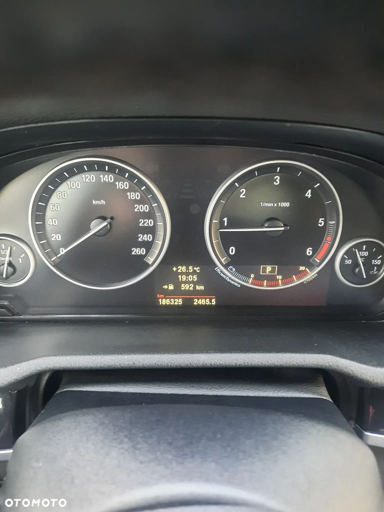 BMW X3 xDrive20d - 14