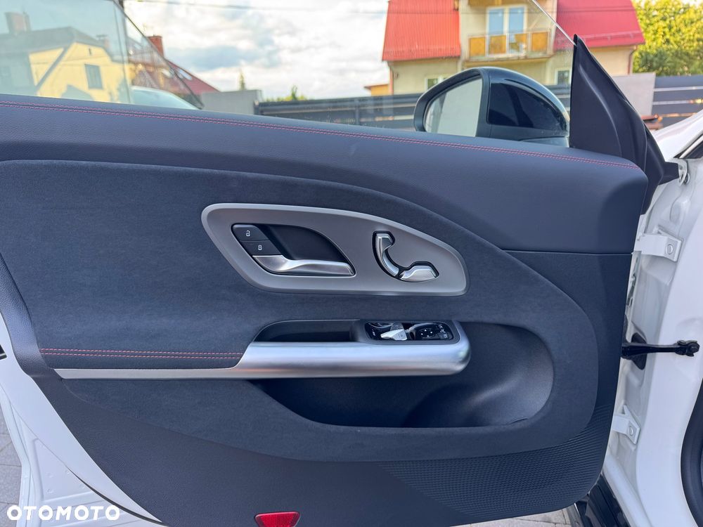 Mercedes-Benz CLA 250 + mit Technologie Edition - 13