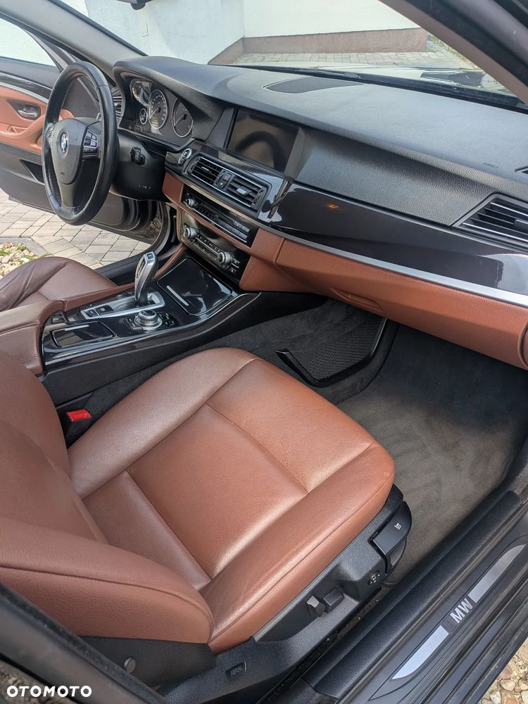 BMW Seria 5 520d - 18