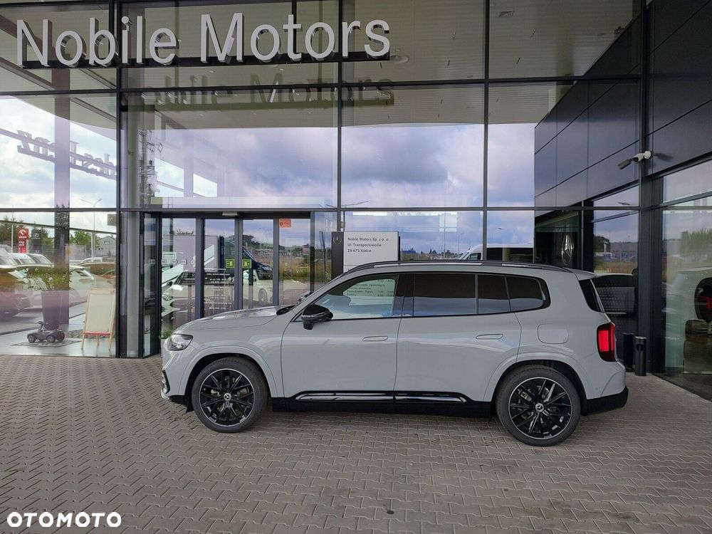 Mercedes-Benz GLB - 7