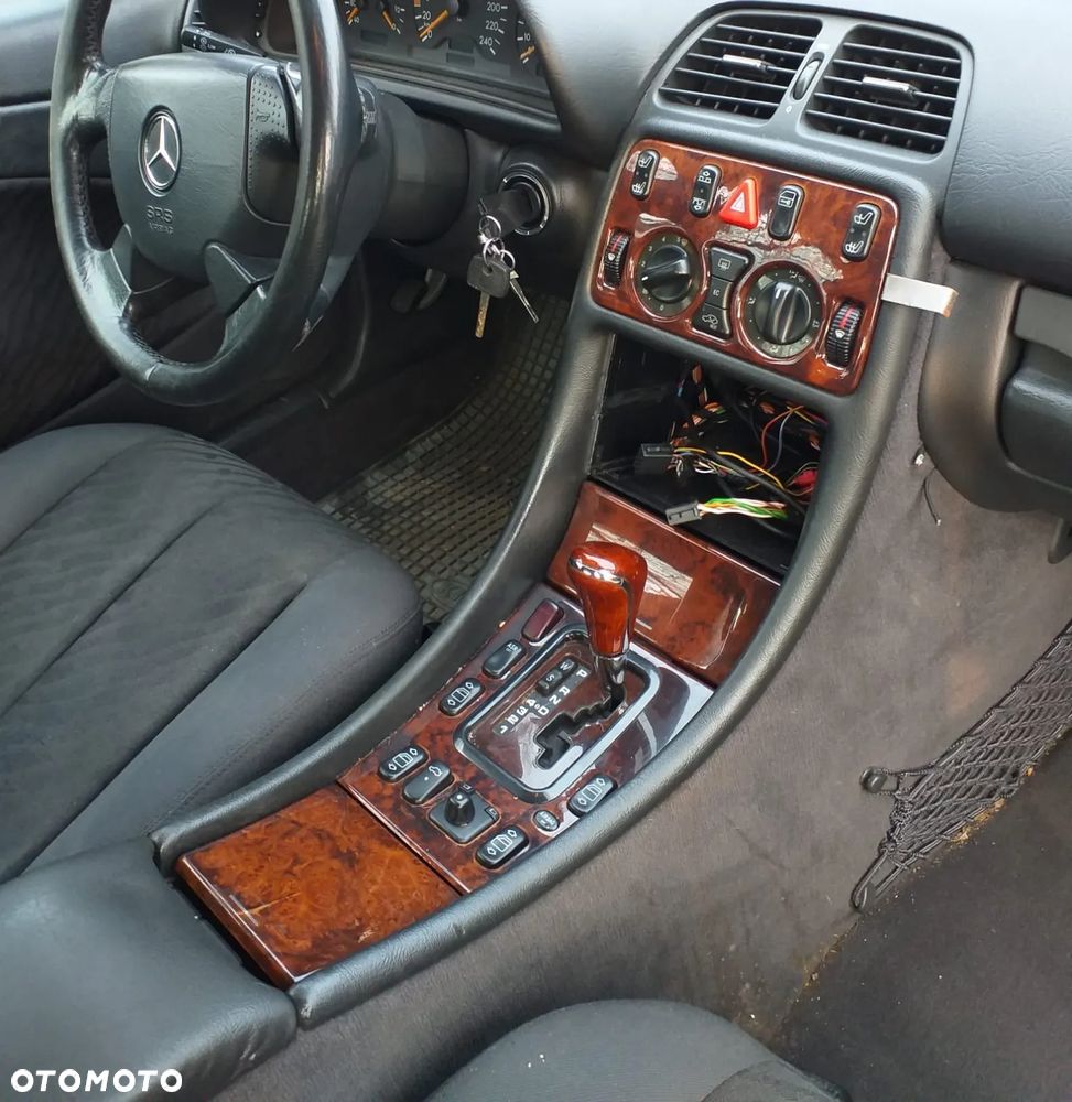 Mercedes-Benz CLK - 5