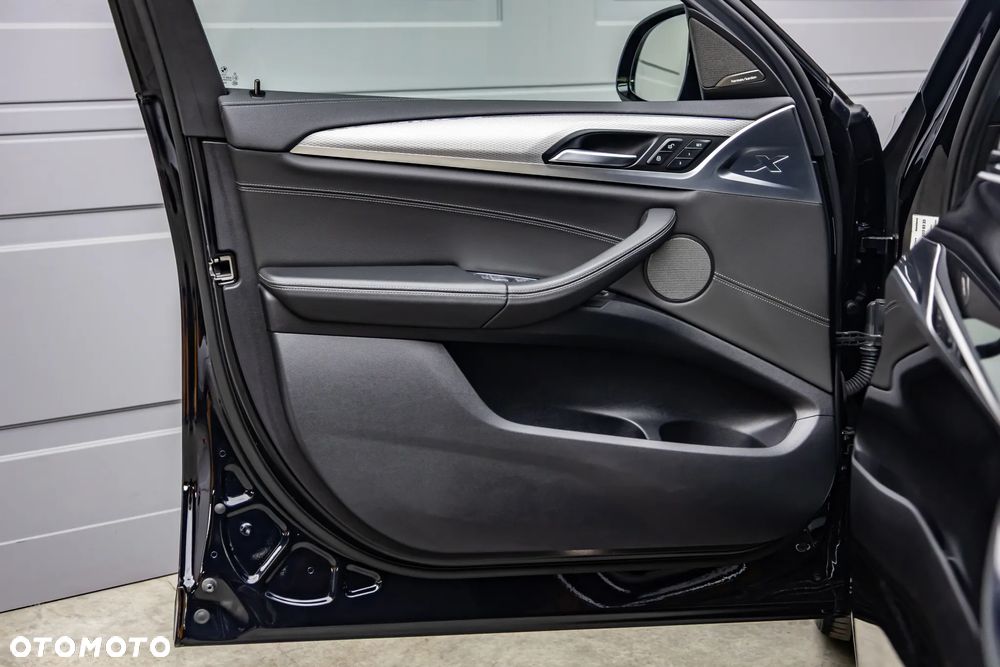 BMW X4 - 12
