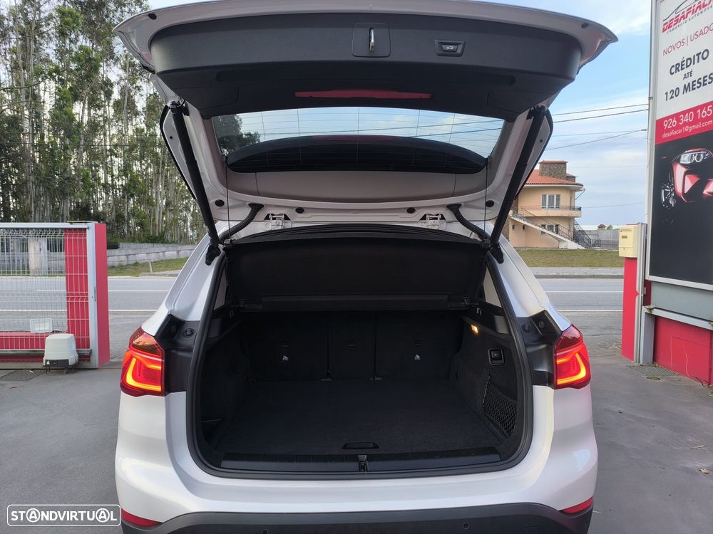 BMW X1 16 d sDrive - 52