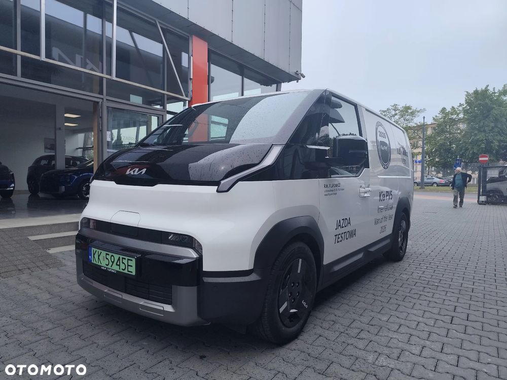 Kia PV5 - 3