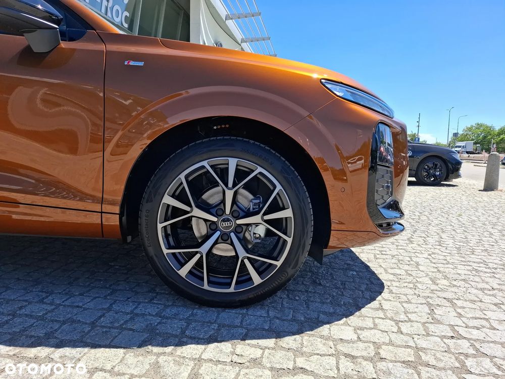 Audi Q3 Sportback - 11
