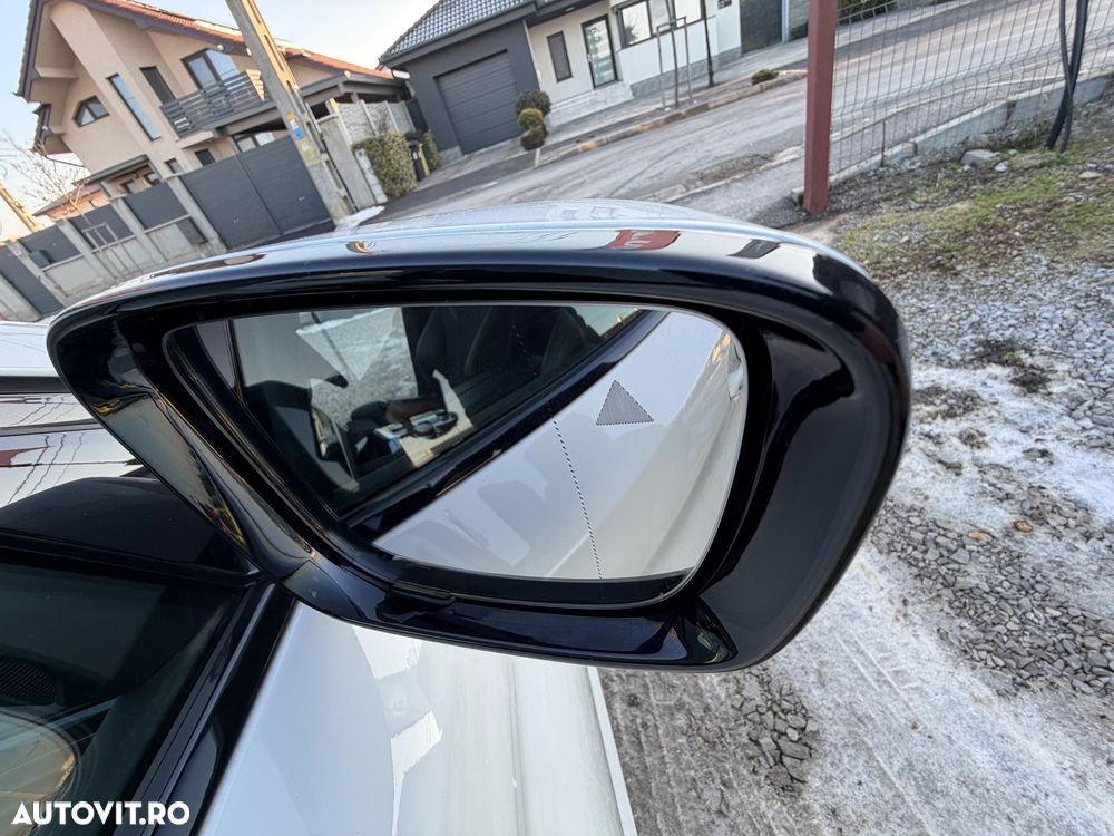 BMW Seria 5 520d Aut. Sport Line - 11