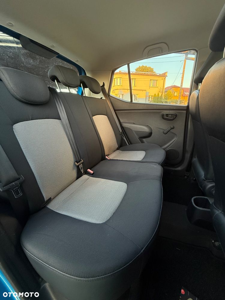 Hyundai i10 - 12