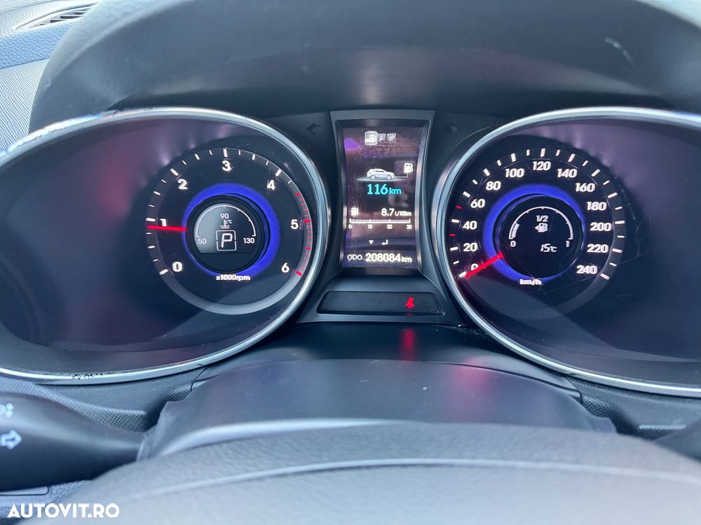 Hyundai Santa Fe 2.2 CRDi 2WD Automatik Style - 12