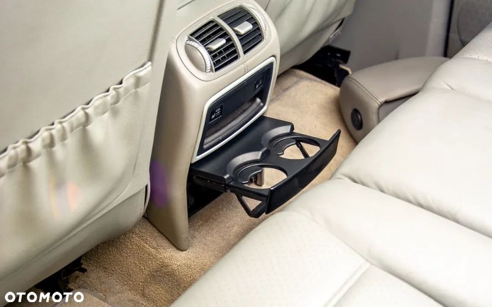 Porsche Cayenne Turbo - 29