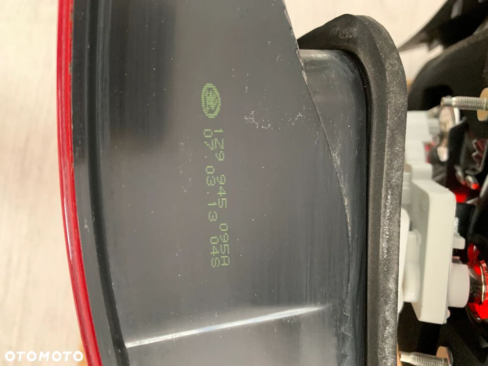 LAMPA LEWY TYŁ SKODA OCTAVIA II KOMBI LIFT lub lampa prawy tył  1Z9945095A  1Z9945096A - 12