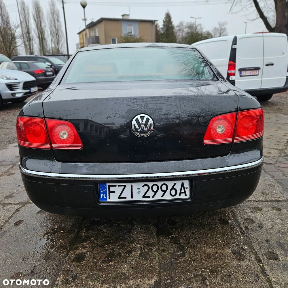 Volkswagen Phaeton - 7