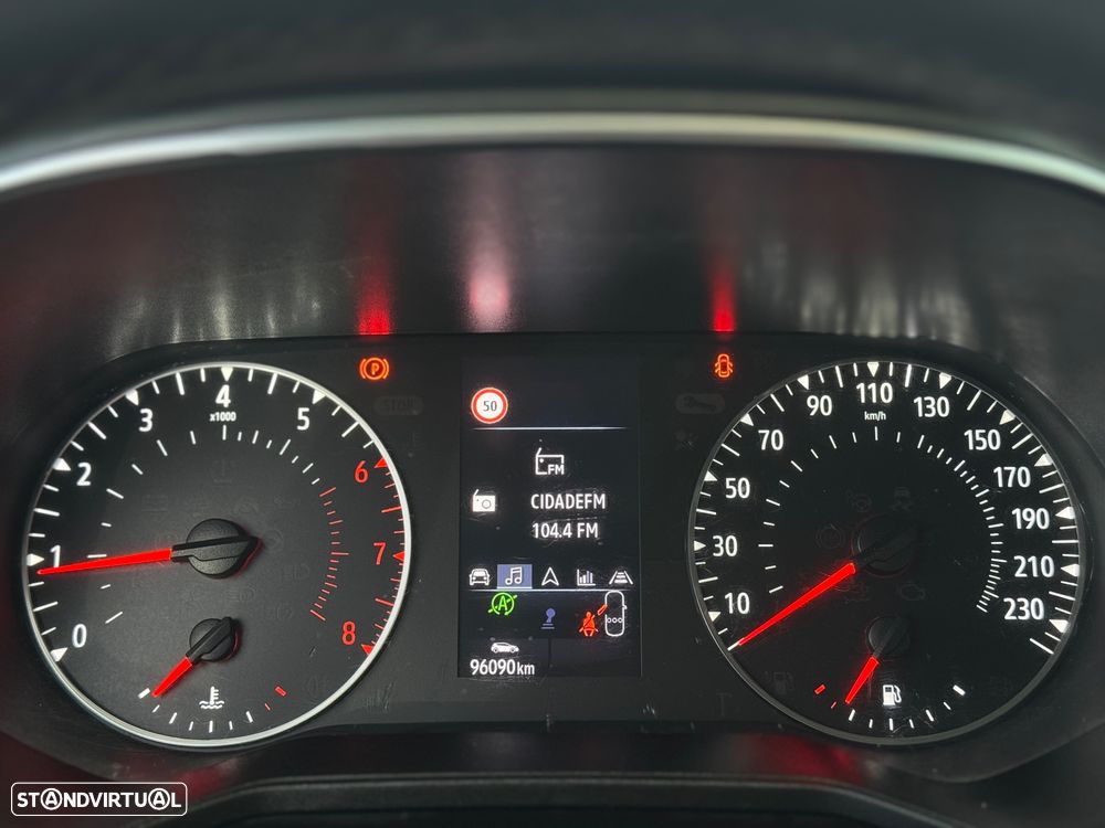 Renault Clio 1.0 TCe Intens Bi-Fuel - 11