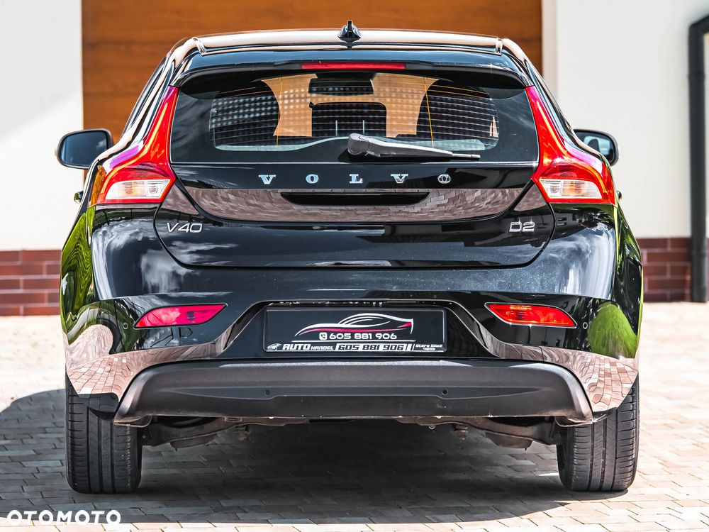 Volvo V40 D2 Momentum - 6