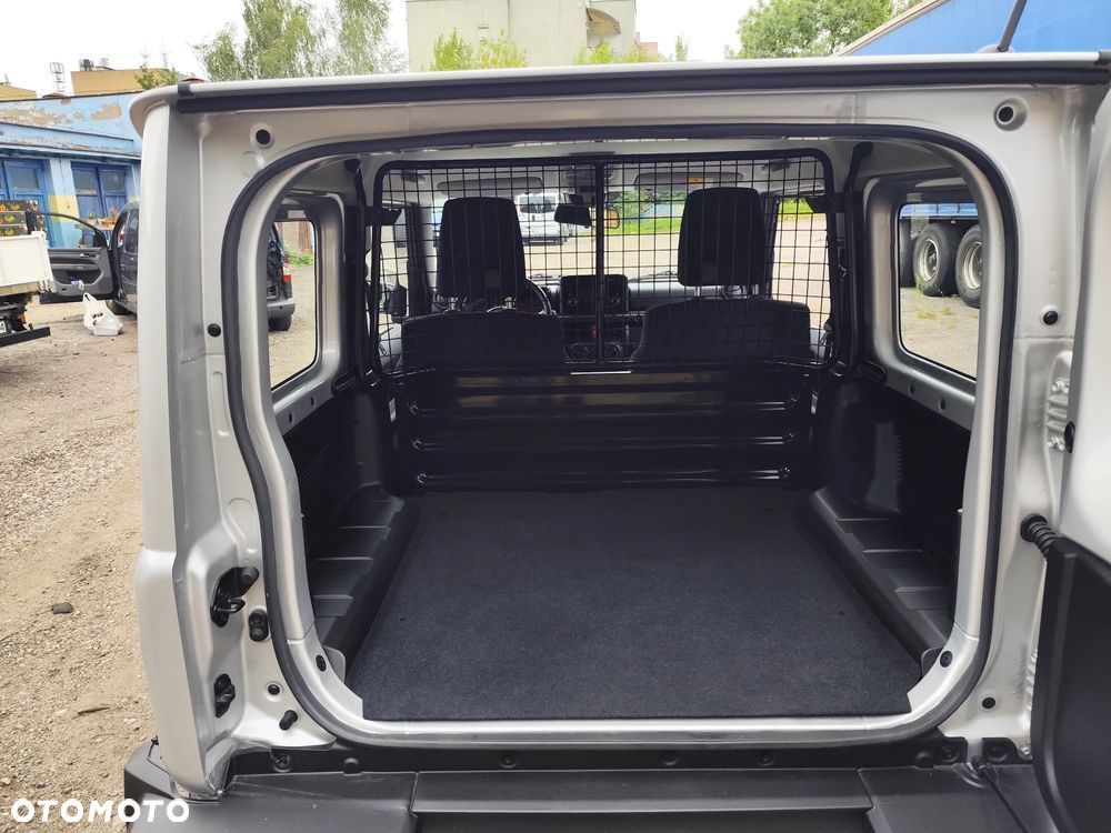 Suzuki Jimny 1.5 Pro - 15