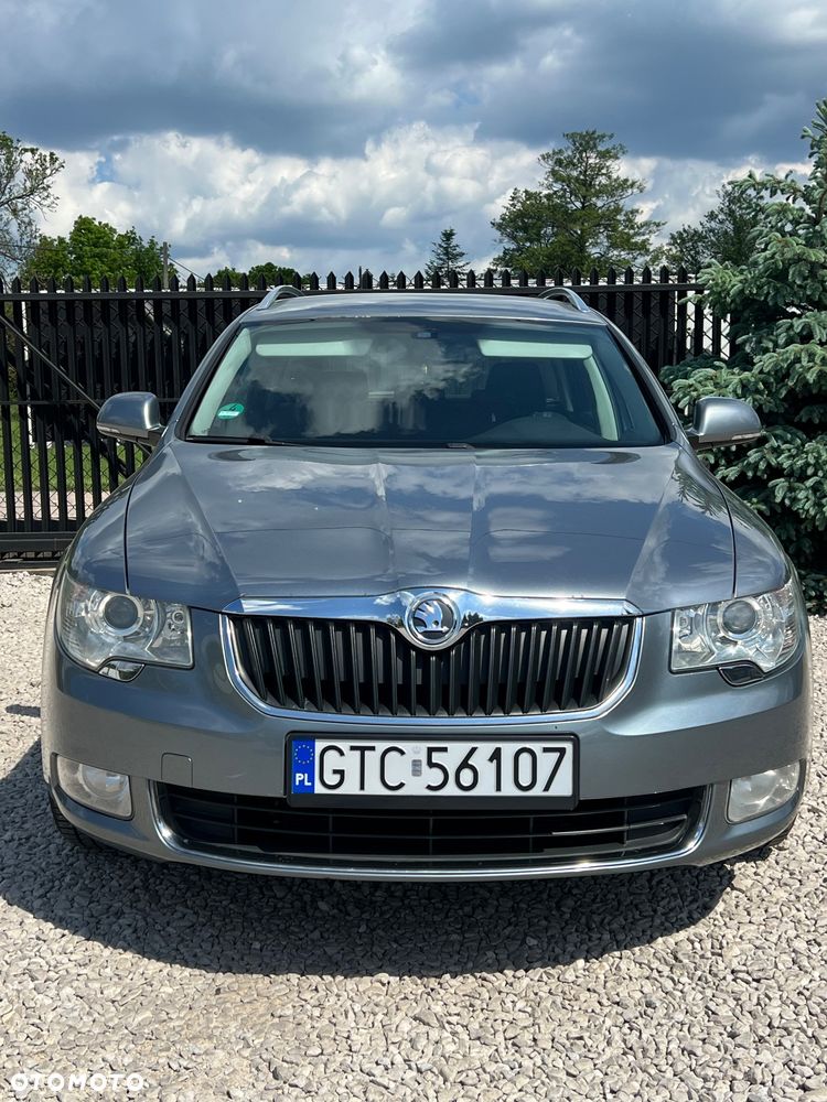 Skoda Superb 1.8 TSI Elegance DSG - 2