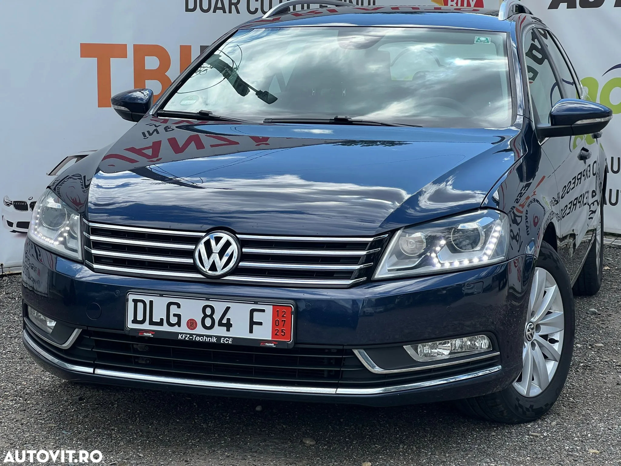 Volkswagen Passat Variant 2.0 TDI BlueMotion Technology Comfortline - 11