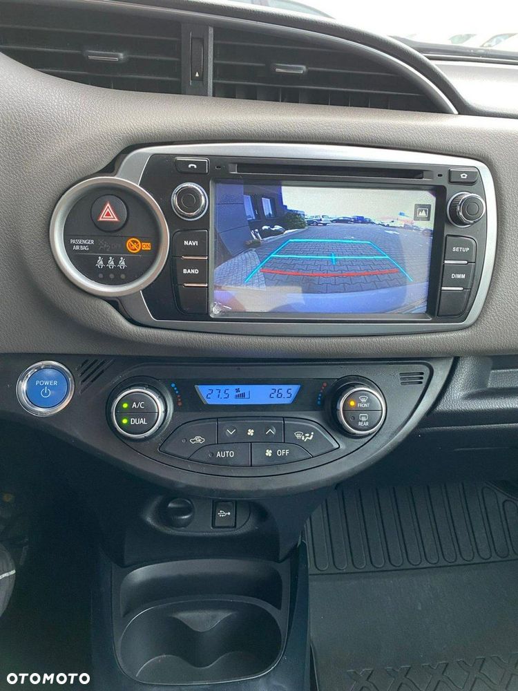 Toyota Yaris - 14