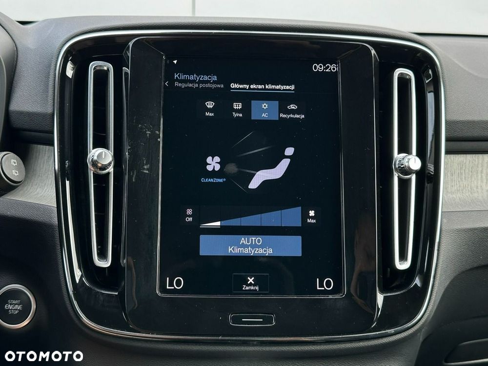 Volvo XC 40 - 30
