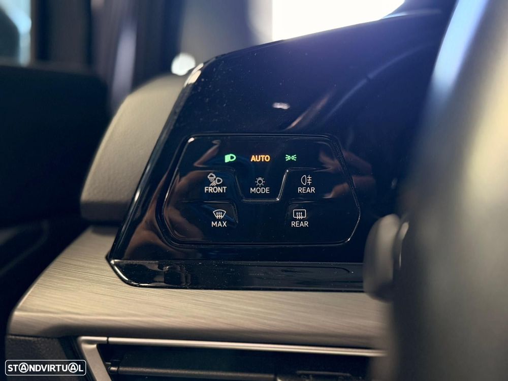 VW Golf 1.4 TSI e-Hybrid DSG - 24