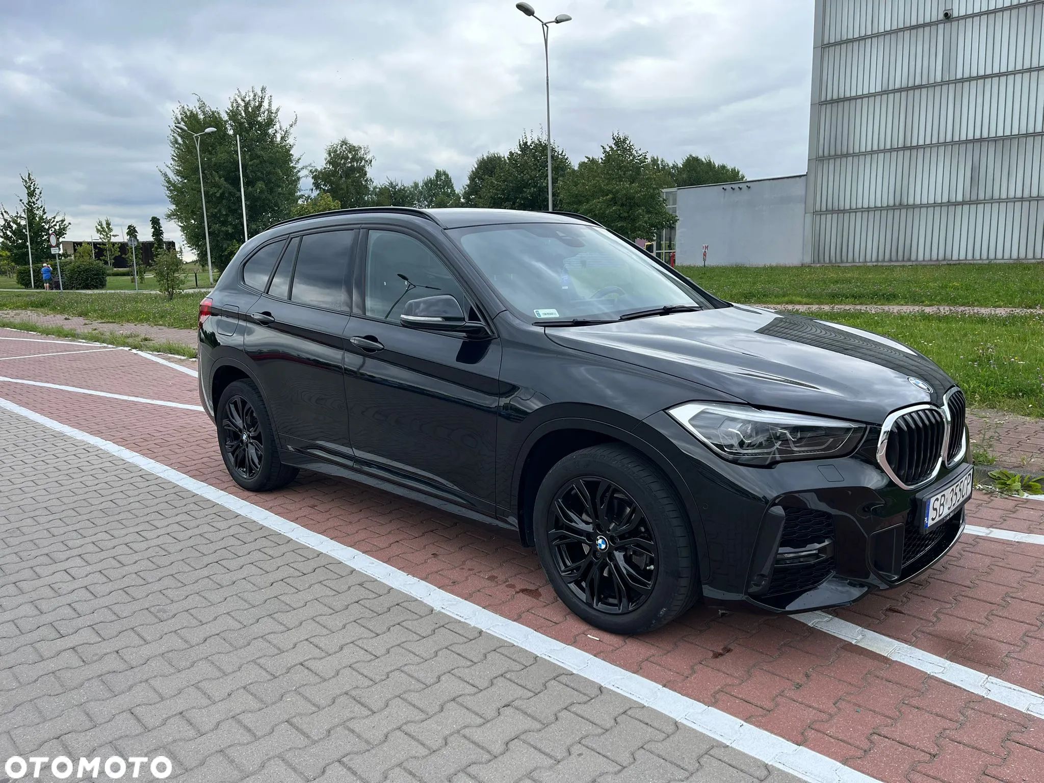BMW X1 sDrive18i - 1