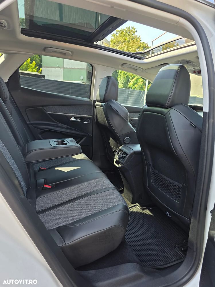Peugeot 3008 1.5 BlueHDI S&S EAT8 Allure - 13