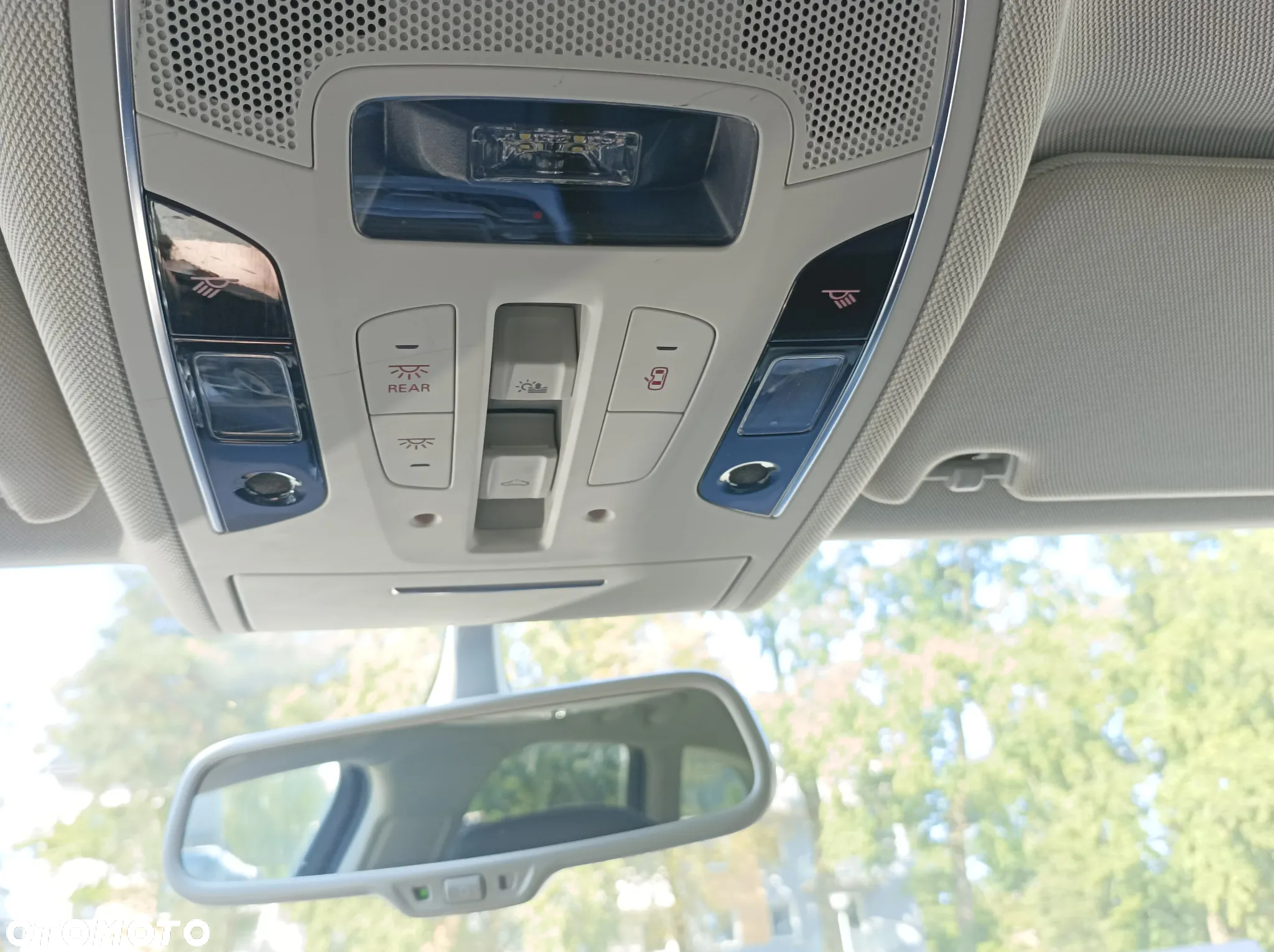 Audi A6 2.0 TDI ultra S tronic - 12