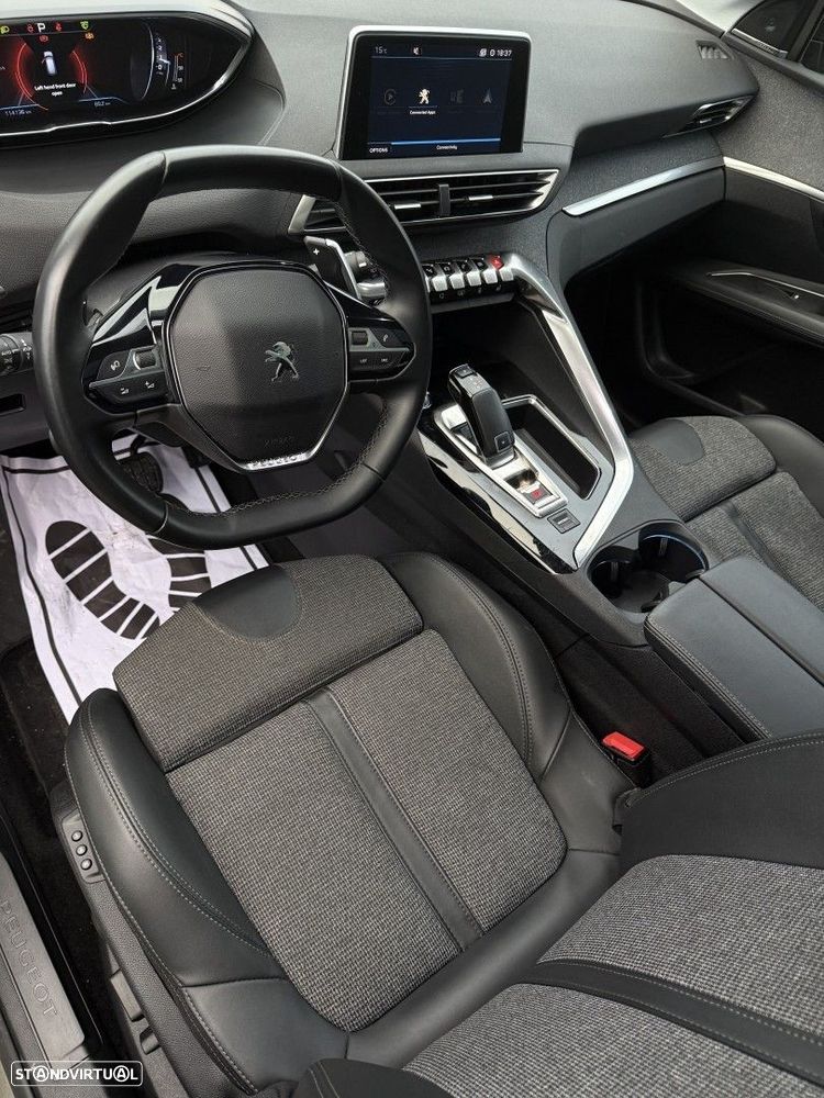 Peugeot 3008 1.2 PureTech GT Pack EAT8 - 4