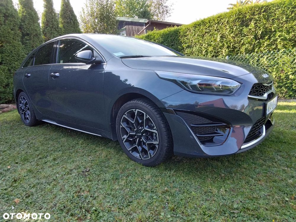 Kia ProCeed - 17